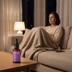 אישה ערה בלילה עם מחשבות טורדניות | NOA AnxiRelief™
